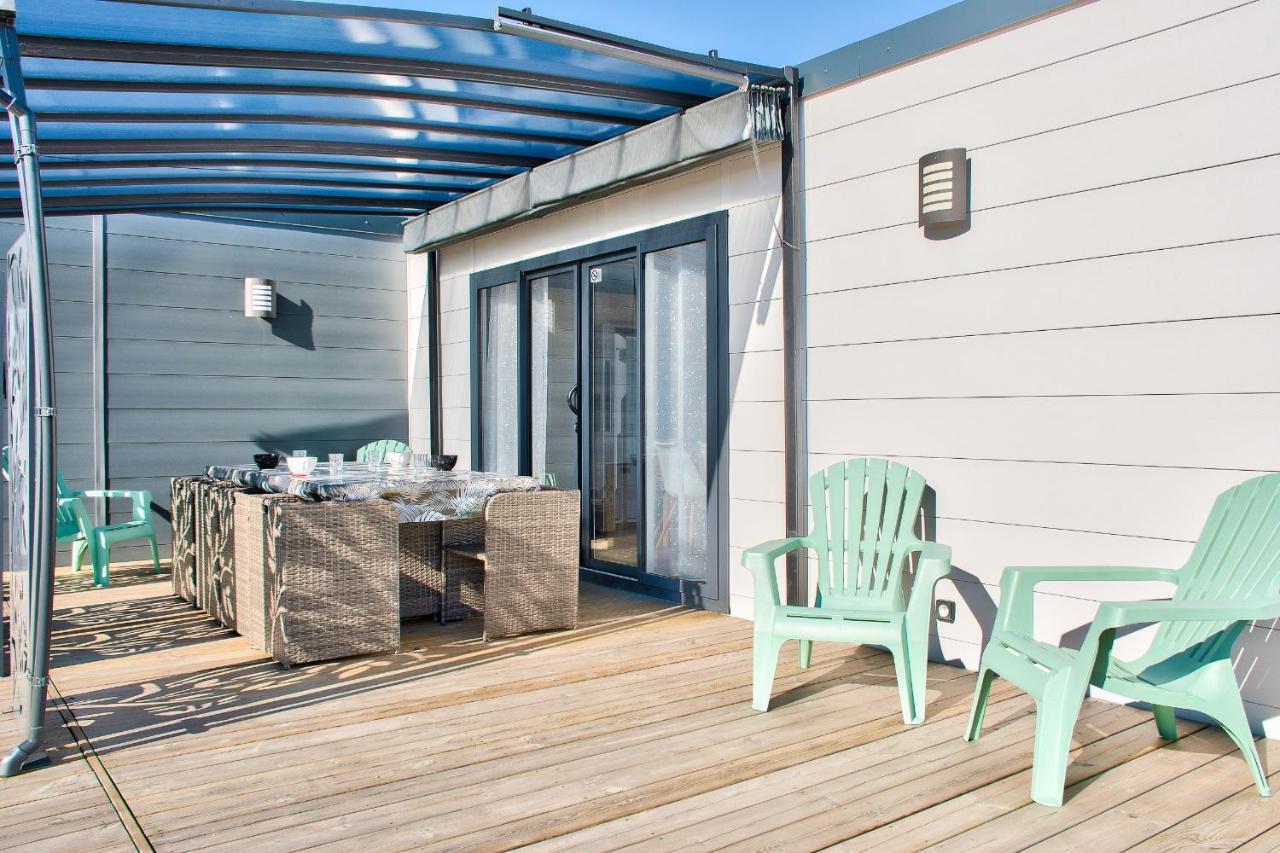 Joli Chalet Pour 6 - Domaine Avec Piscine Brétignolles-sur-Mer Esterno foto