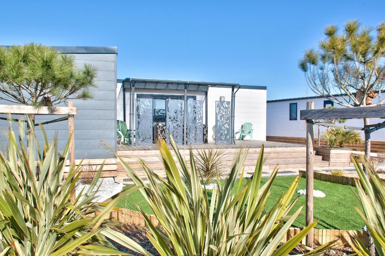 Joli Chalet Pour 6 - Domaine Avec Piscine Brétignolles-sur-Mer Esterno foto