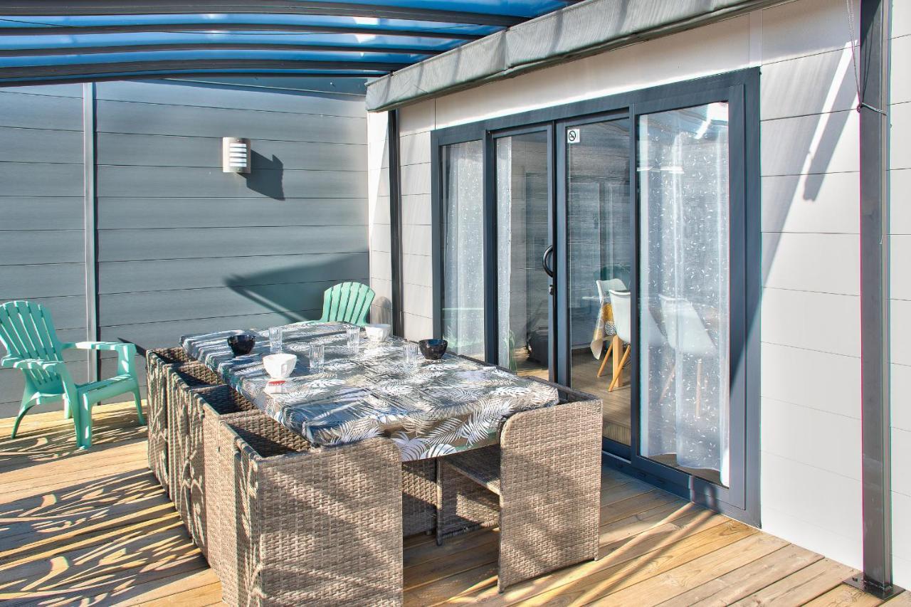 Joli Chalet Pour 6 - Domaine Avec Piscine Brétignolles-sur-Mer Esterno foto