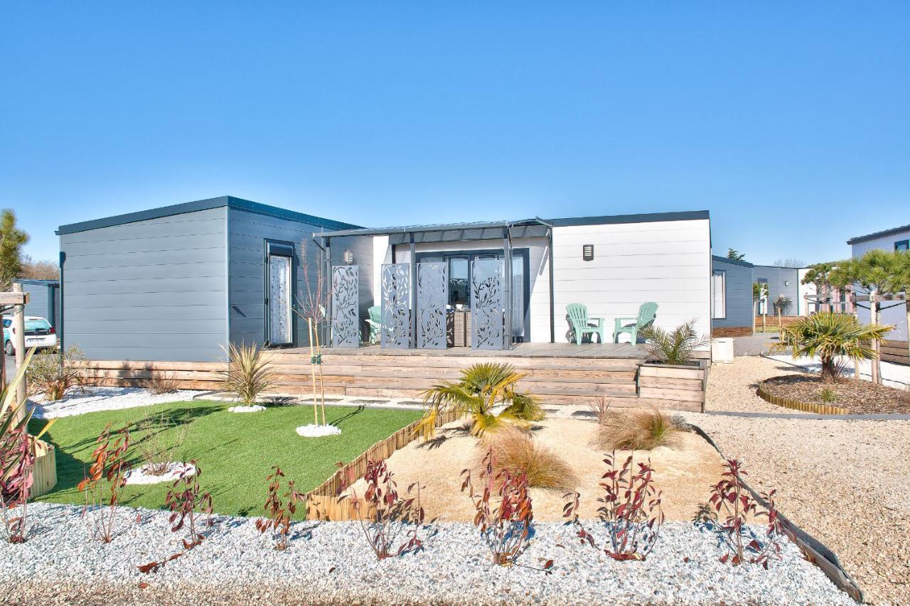 Joli Chalet Pour 6 - Domaine Avec Piscine Brétignolles-sur-Mer Esterno foto
