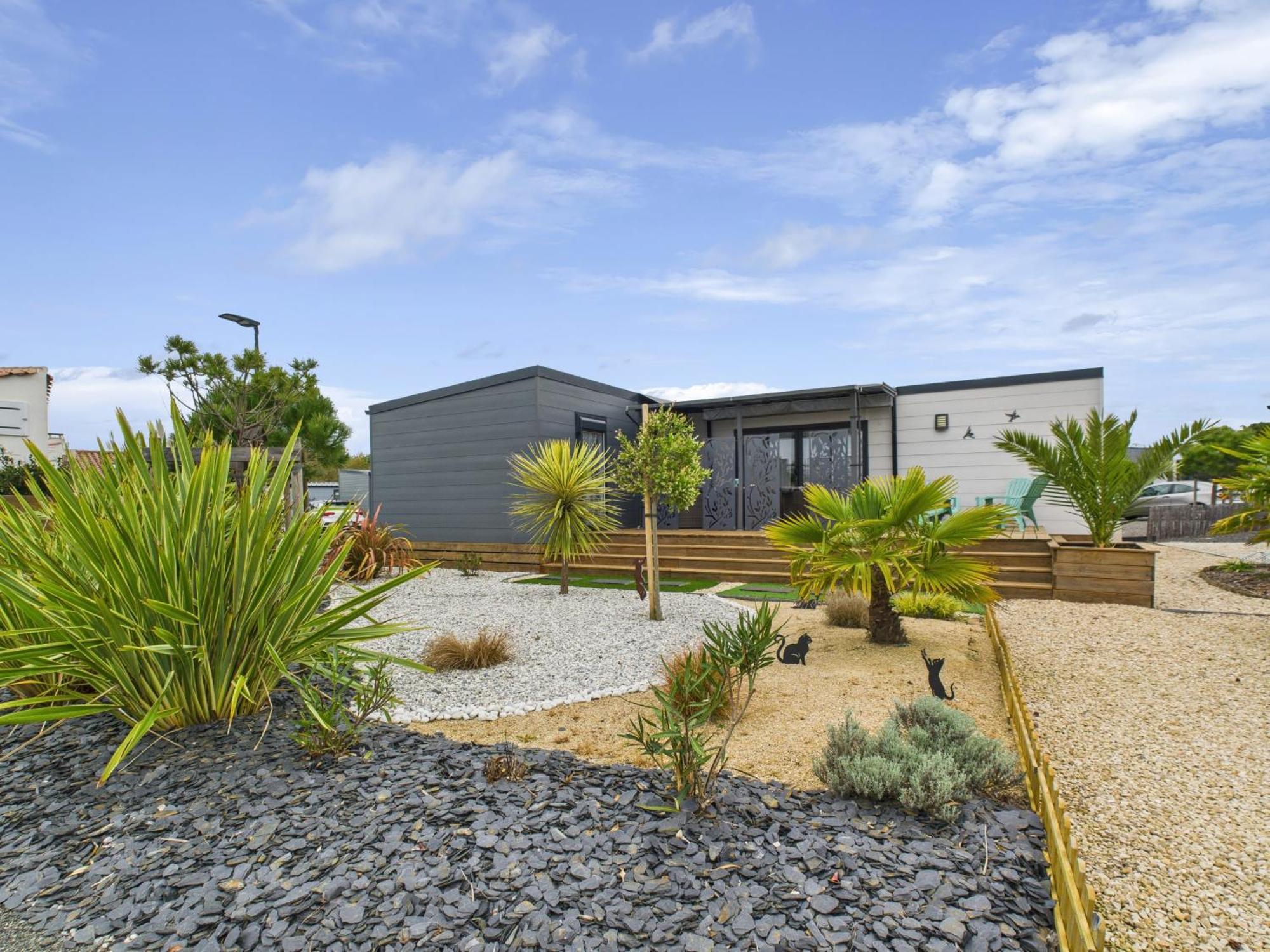 Joli Chalet Pour 6 - Domaine Avec Piscine Brétignolles-sur-Mer Esterno foto
